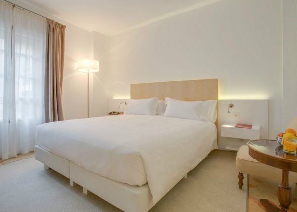 Iluminación Garviled - Hotel Palma de Mallorca - Serpens